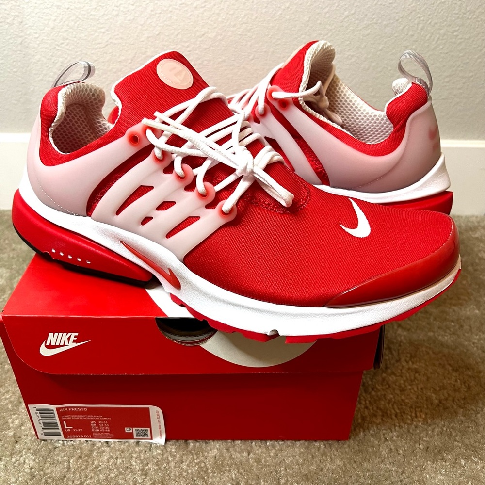 Men’s Nike Presto size Large (Mens 11-12). Brand new in box!